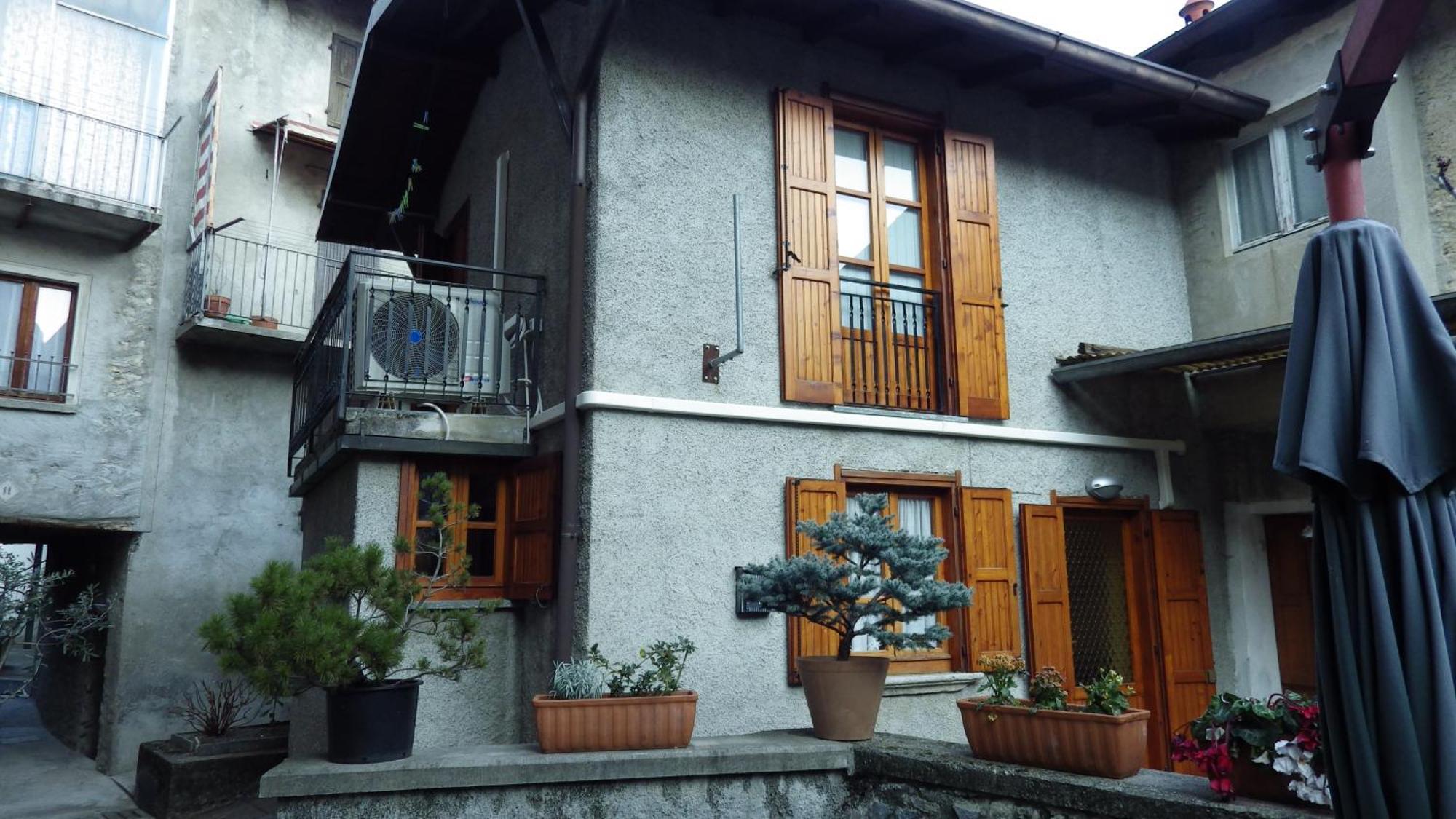 La Casetta Di Vassena Oliveto Lario Exterior photo